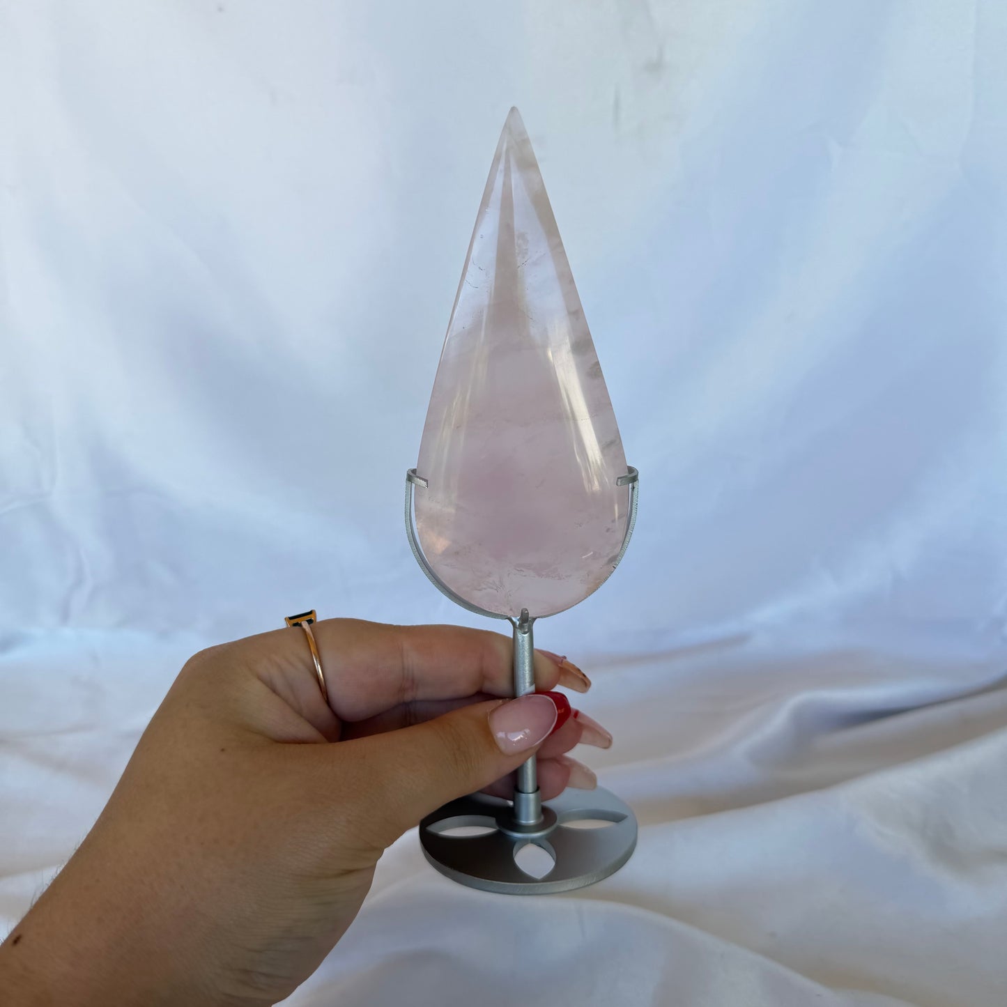 Rose quartz drop on stand #35