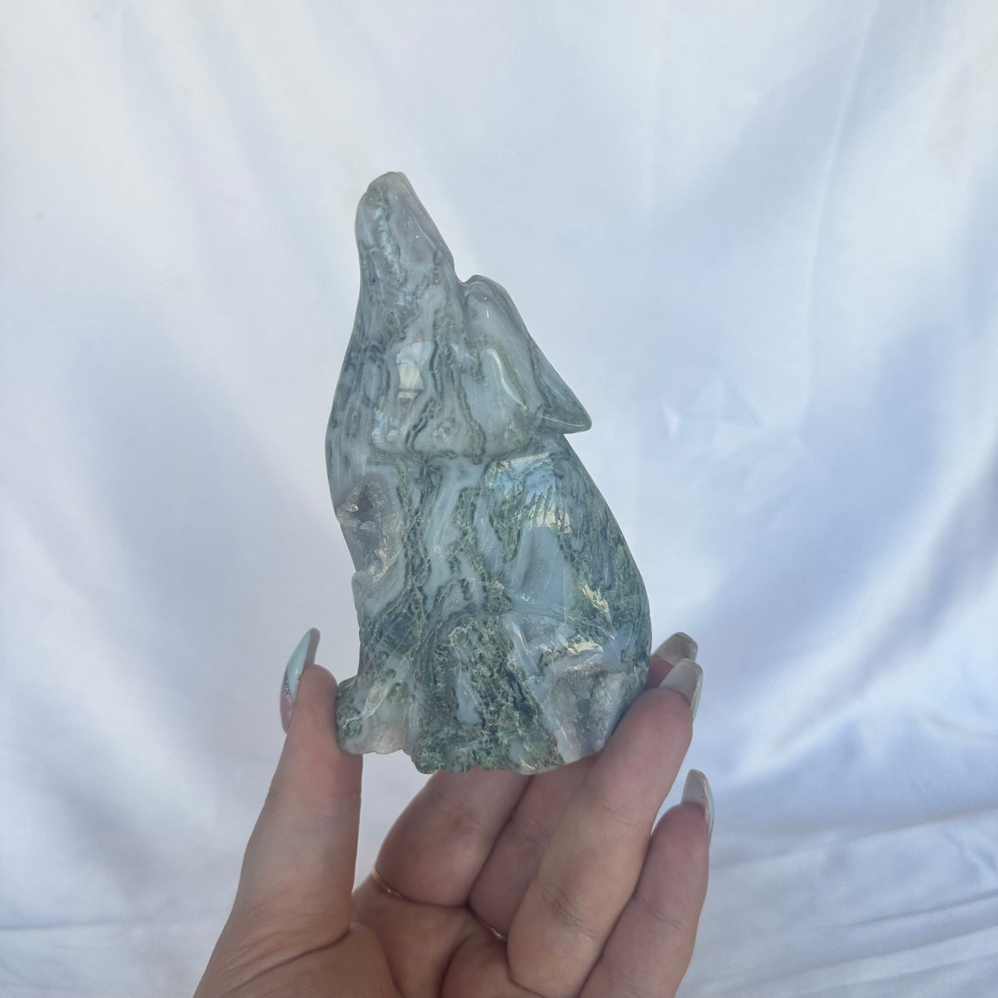 Moss agate wolf #282