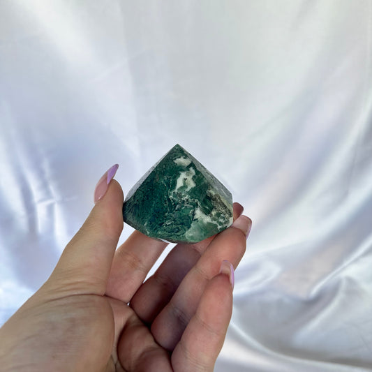 Moss agate diamond #221