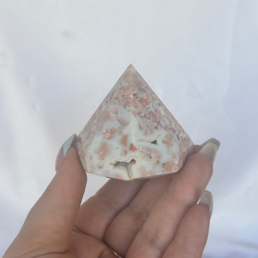 Petal agate diamond #332