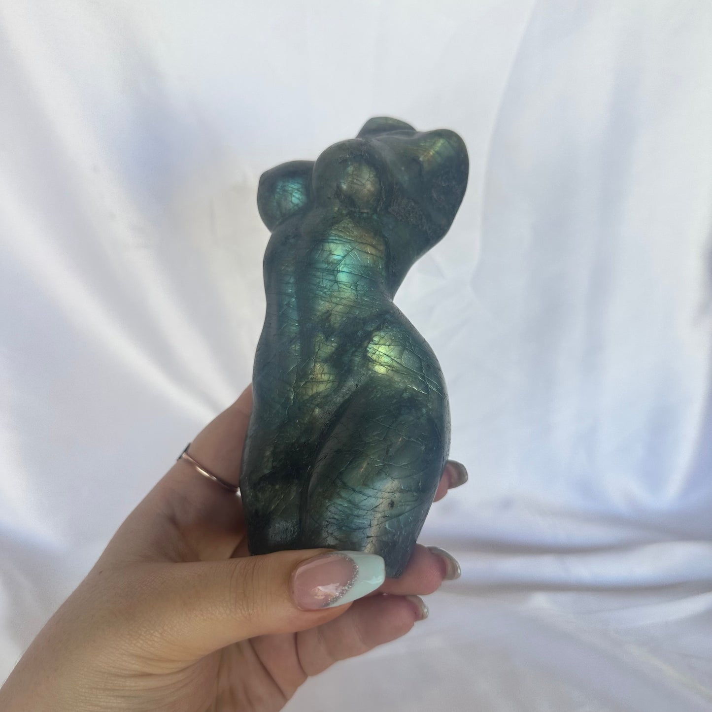 Labradorite large body