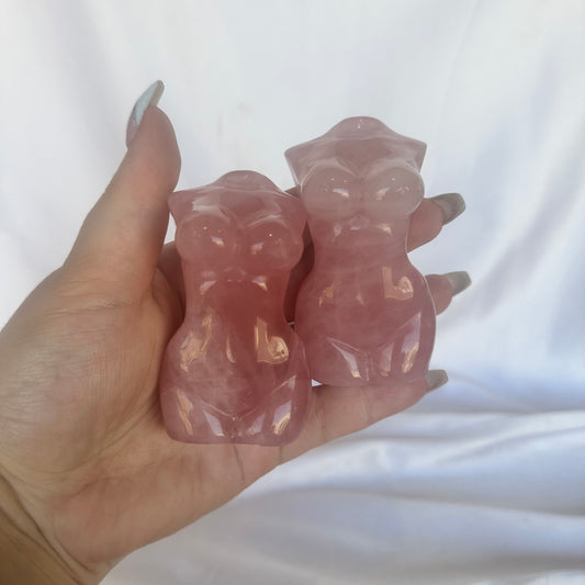 Rose quartz body