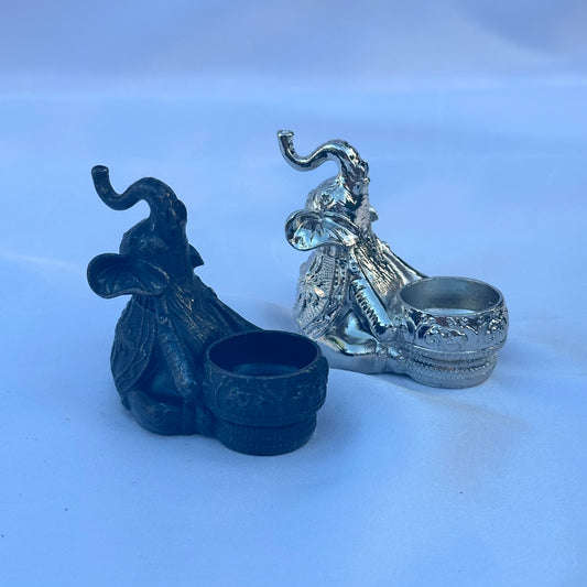 Assorted baby elephant sphere stands