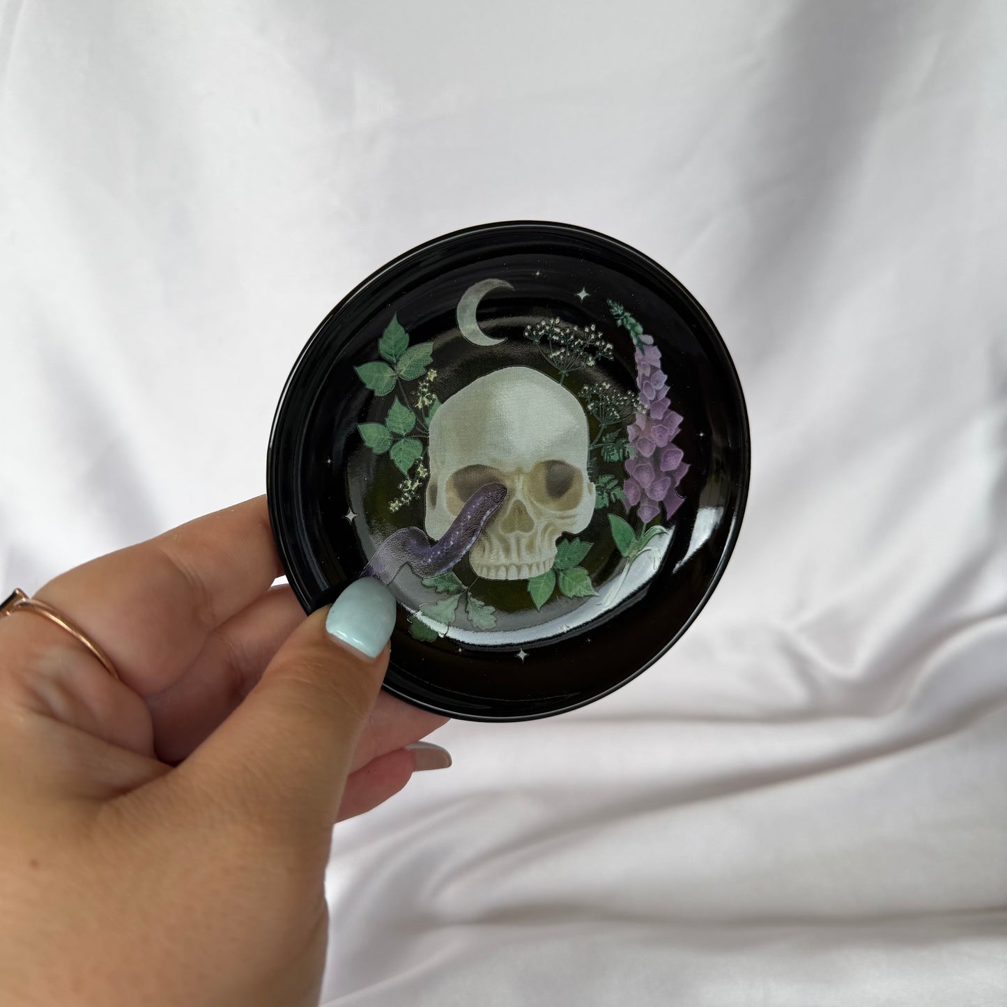 Skull trinket dish