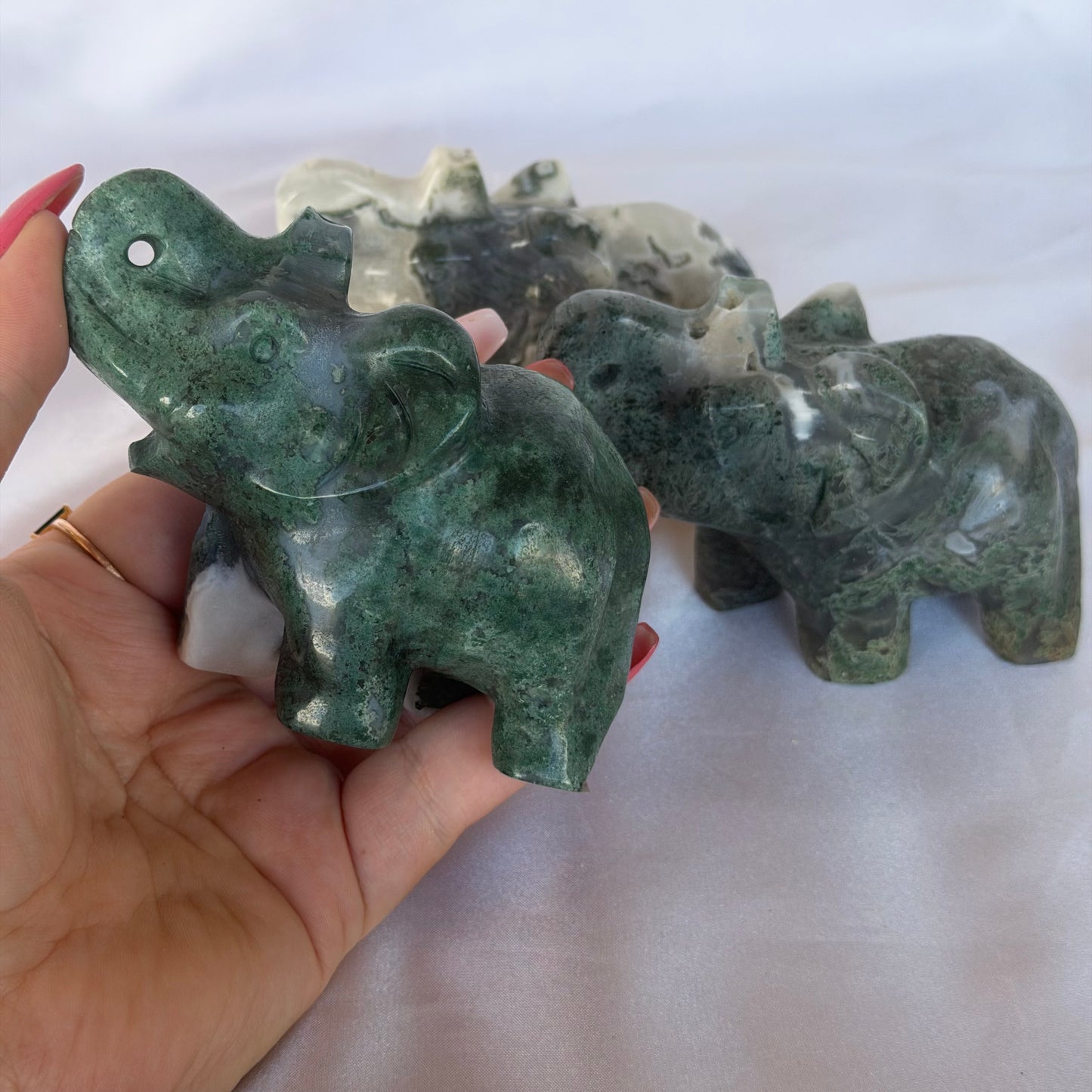 Moss agate elephant