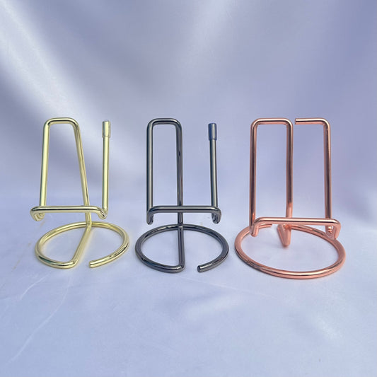 Assorted slab stands