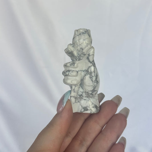 Howlite rose & hand