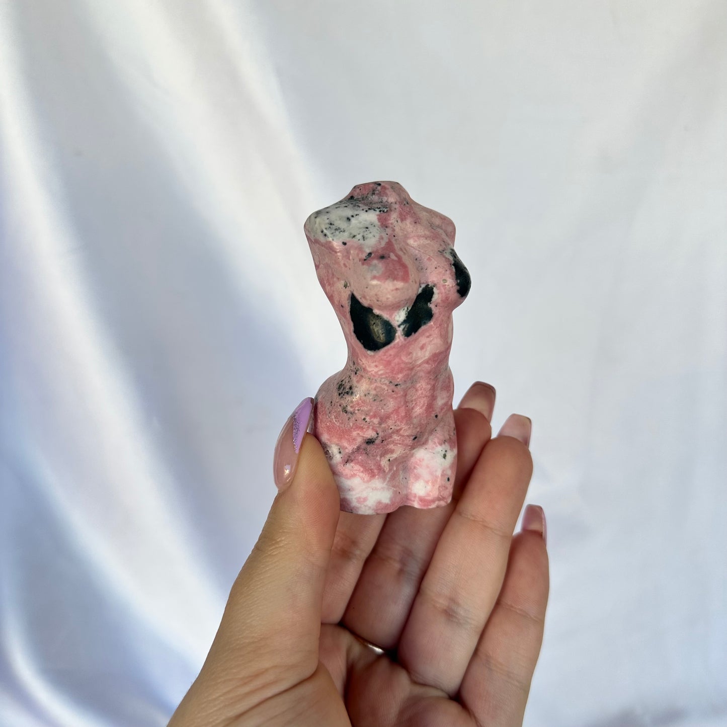 Peruvian rhodonite body