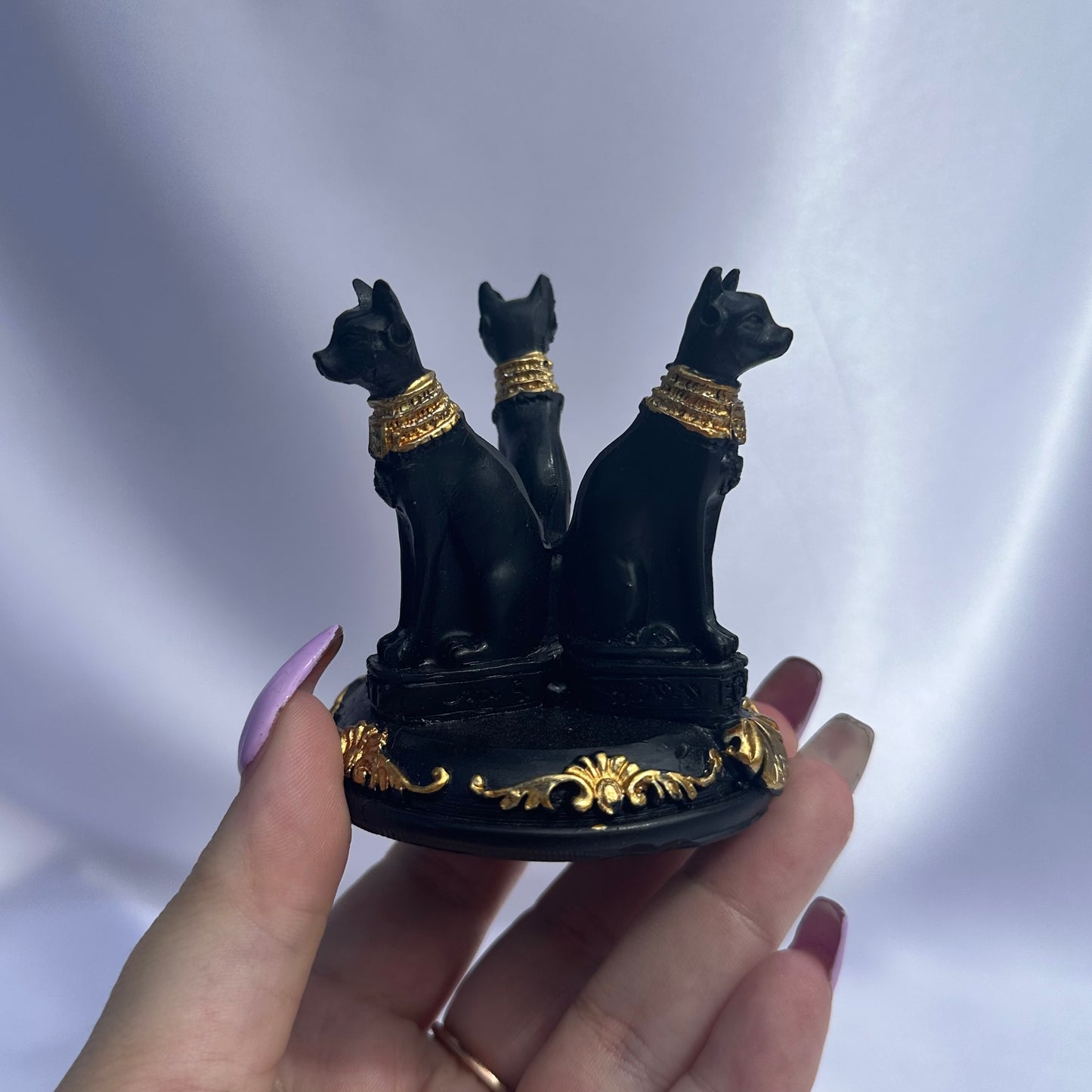 Egyptian cats sphere stand