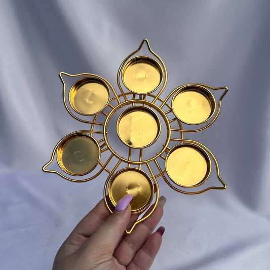 Gold elegant 7 flower sphere stand
