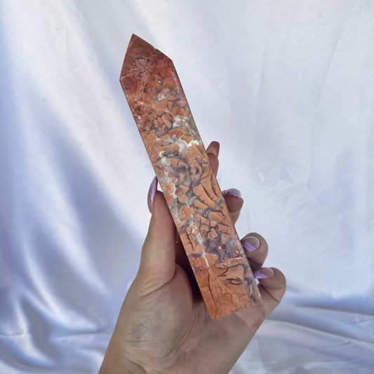Petal agate point #385