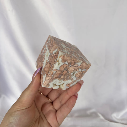 Petal agate cube #24