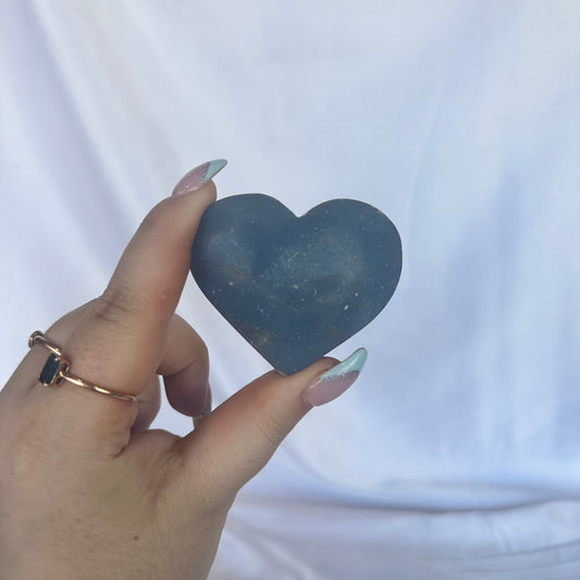 Angelite heart